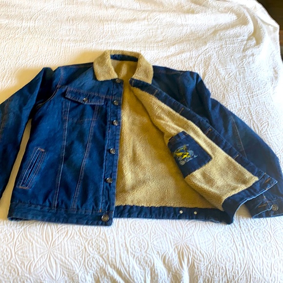 Other - Men’s denim trucker sherpa coat. Size large